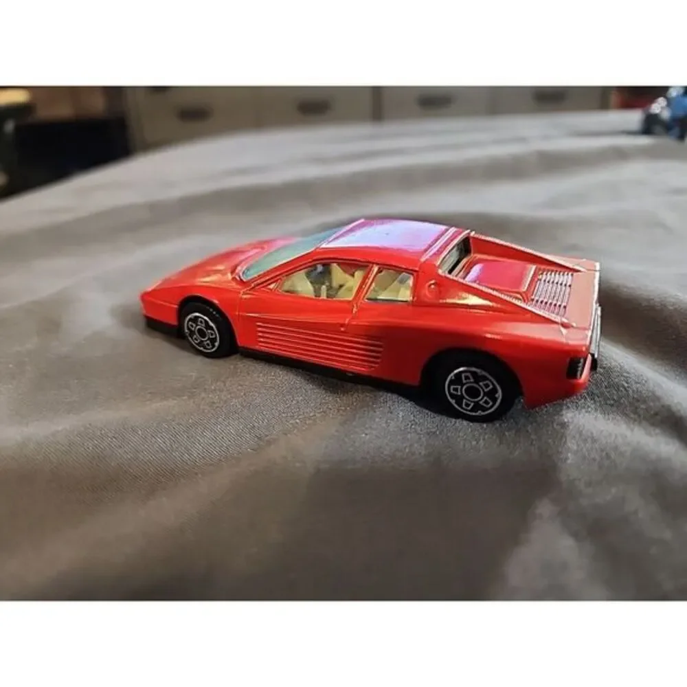 Bburago FERRARI TESTAROSSA - No . 4104 - 1:43‎ - Made In Italy